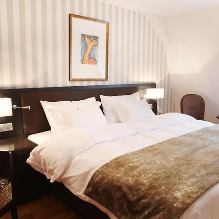Logis Hotel Ettenheim Страсбург Екстериор снимка