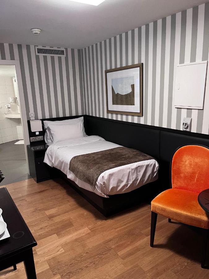 Logis Hotel Ettenheim Страсбург Екстериор снимка