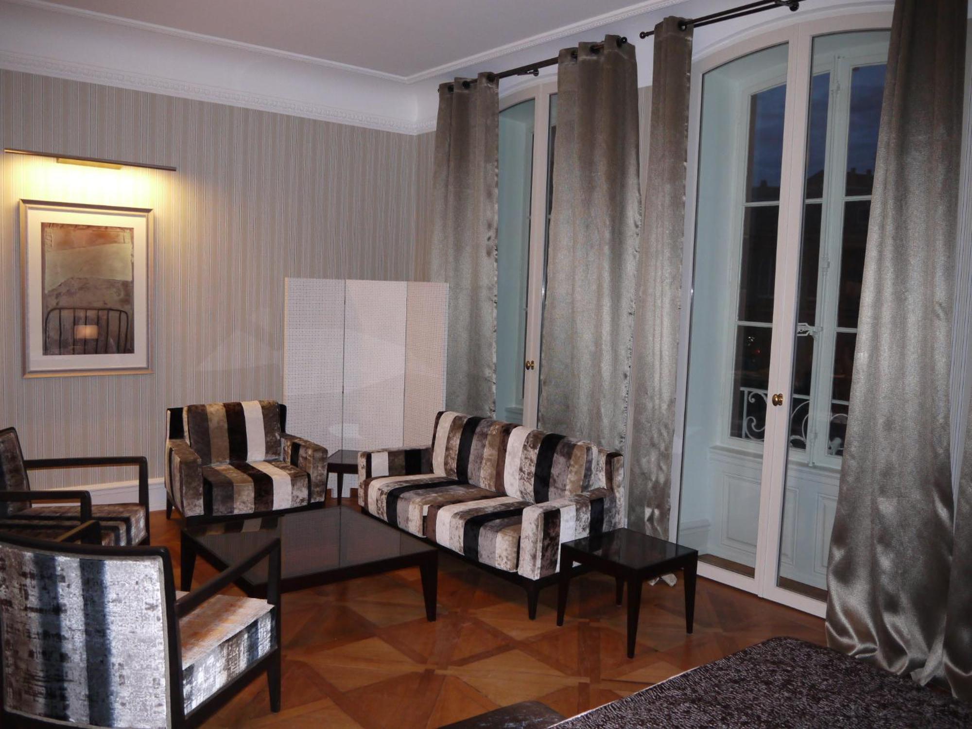 Logis Hotel Ettenheim Страсбург Екстериор снимка
